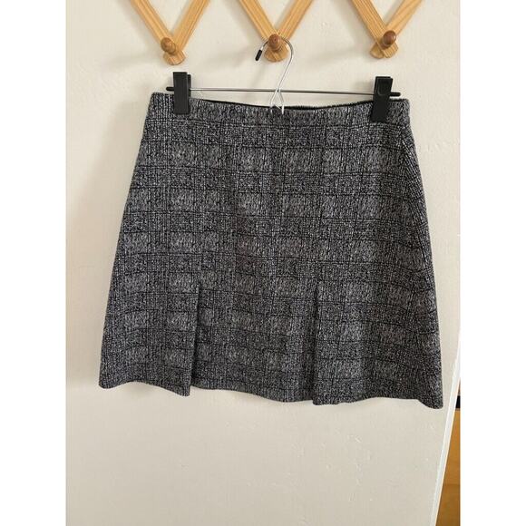 Loft Skirt Women's Small Black Gray Plaid Mini High Rise Elastic Waist - Picture 1 of 6